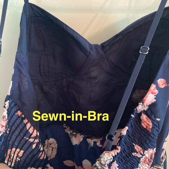 SALE❗️Band of Gypsies Women’s Large Navy Pink White Floral Spaghetti strap Dress - Picture 17 of 17